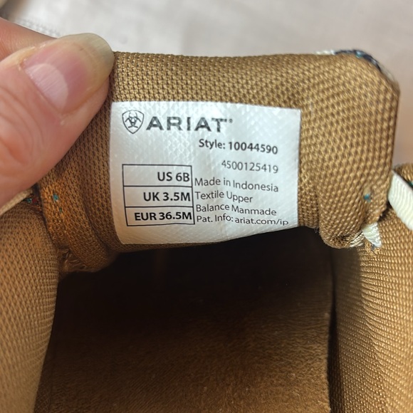 Ariat Hilo Women's Size 6 B Turquoise Serape - Picture 9 of 9